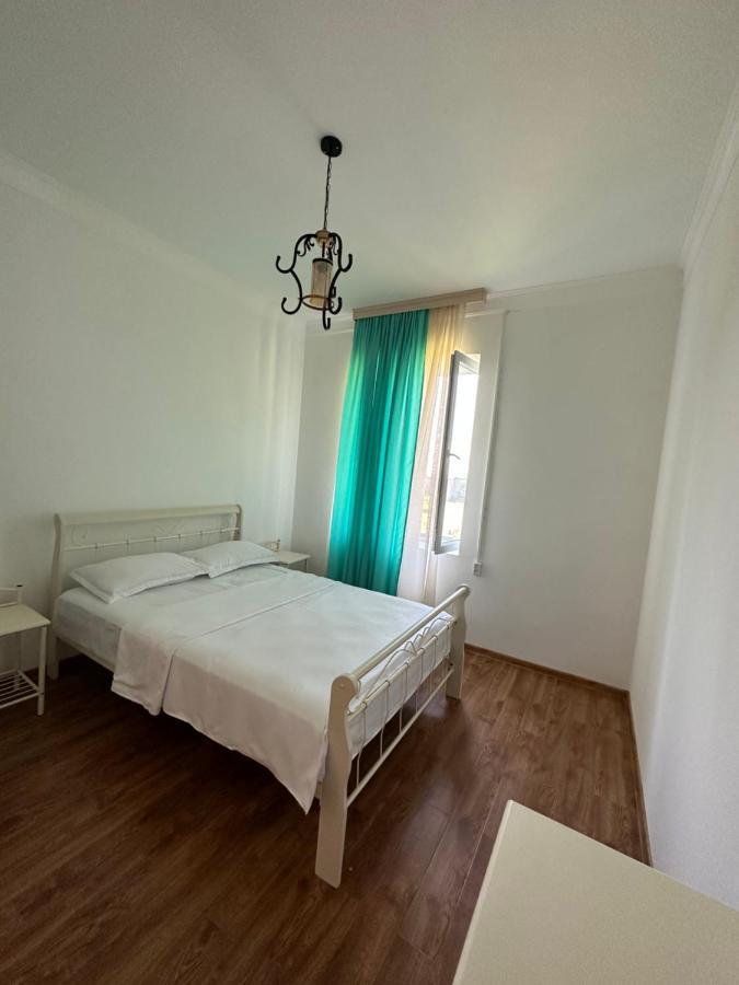 Leila'S Guest House Joqolo Екстер'єр фото