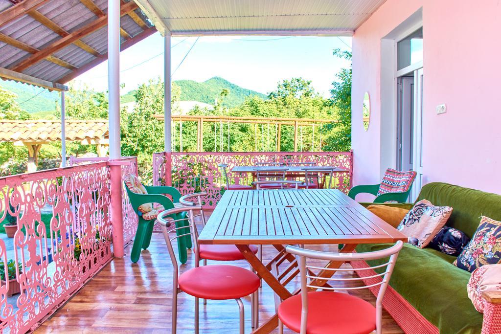 Leila'S Guest House Joqolo Екстер'єр фото