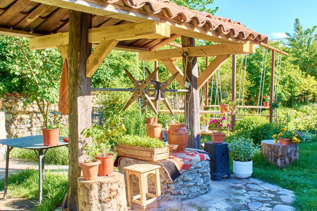 Leila'S Guest House Joqolo Екстер'єр фото